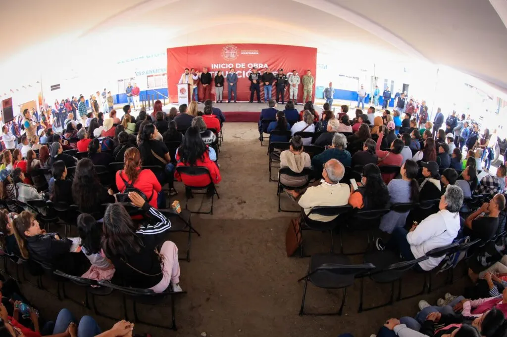 Coloca alcalde Isaac Montoya la primera piedra del nuevo C4; será uno de los más modernos del país