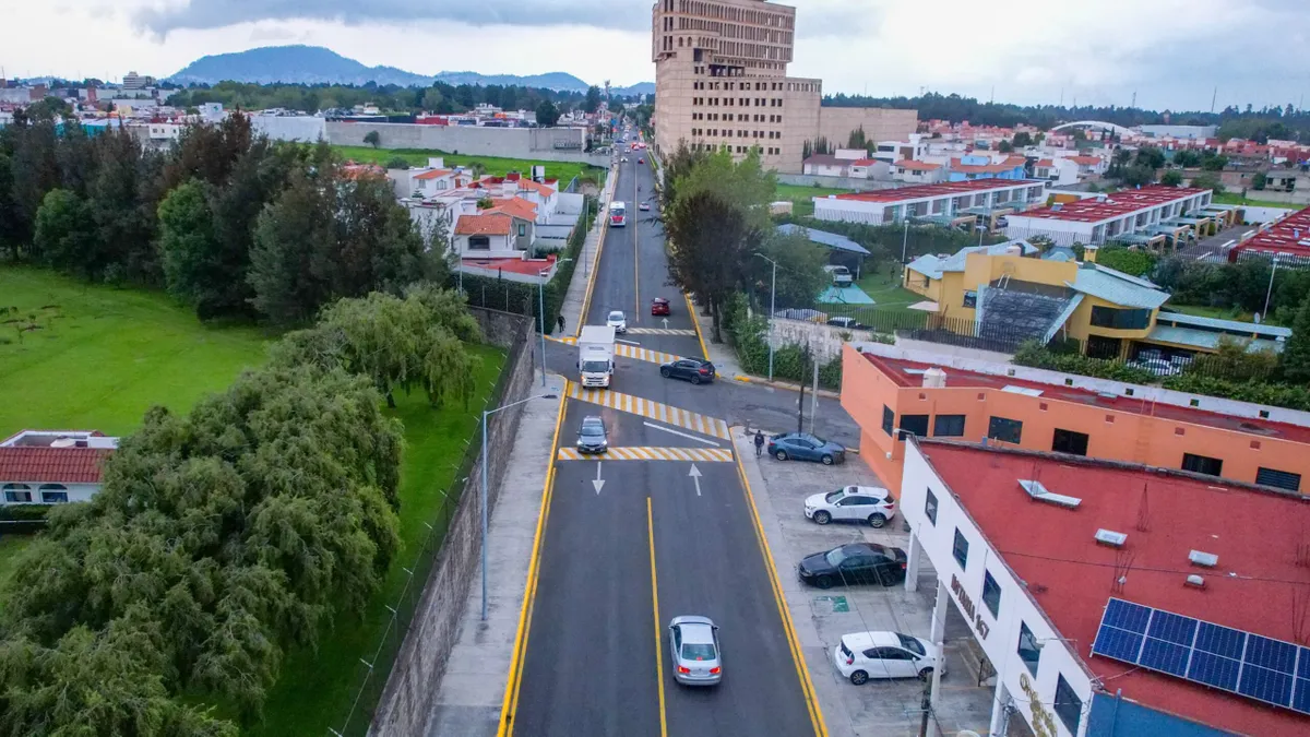 Avenida Morelos es rehabilitada en Metepec