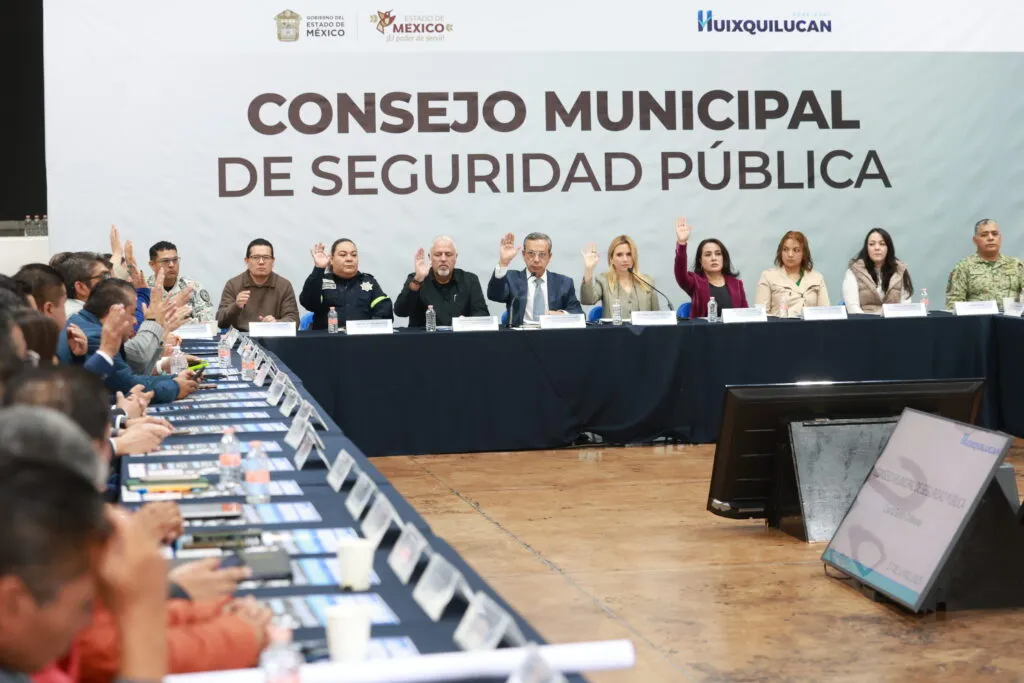 Reconocen a Huixquilucan por avances en implementación de la justicia cívica