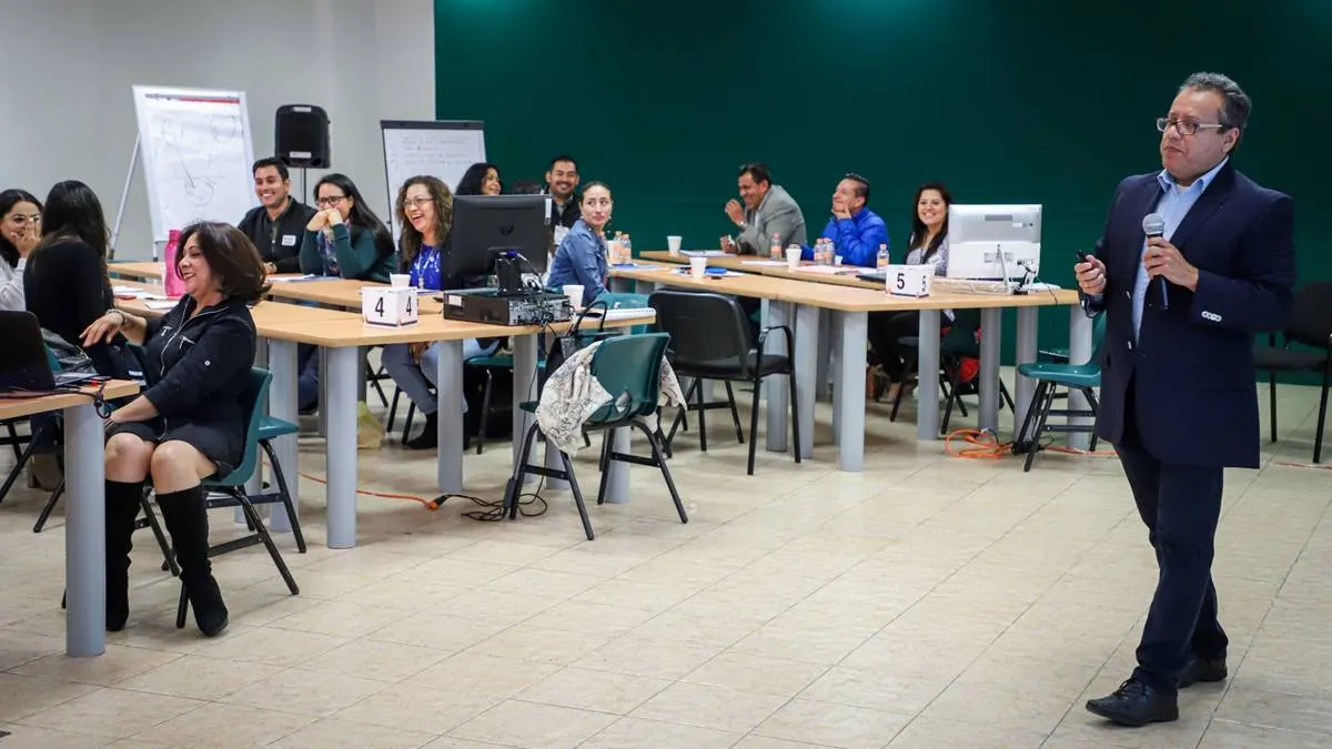 Edomex: Capacitan a personal para lograr programas sociales con transparencia