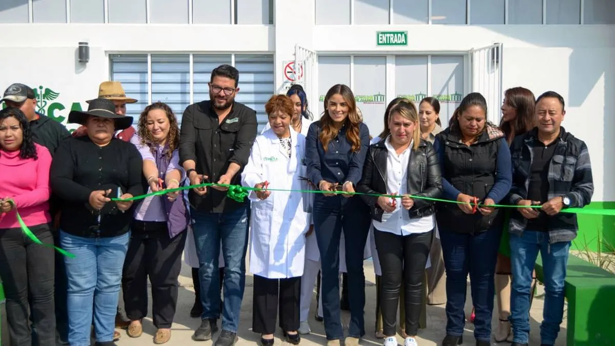 Adolfo Solis inaugura primera Médica 200 años en Almoloya de Juárez
