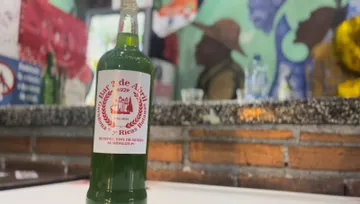 Bar 2 de abril, un pasado lleno de alegría y camaradería