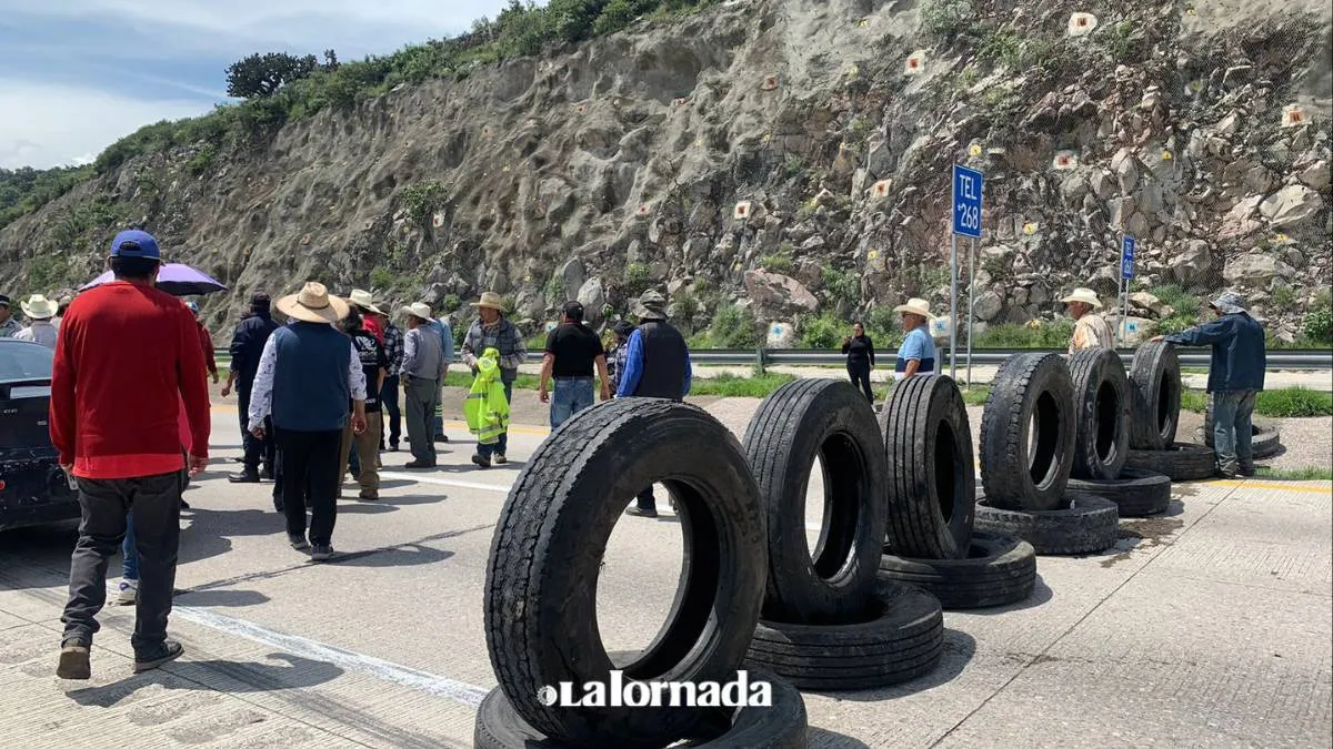 Ejidatarios del Edomex e Hidalgo vuelven a bloquear el Arco Norte