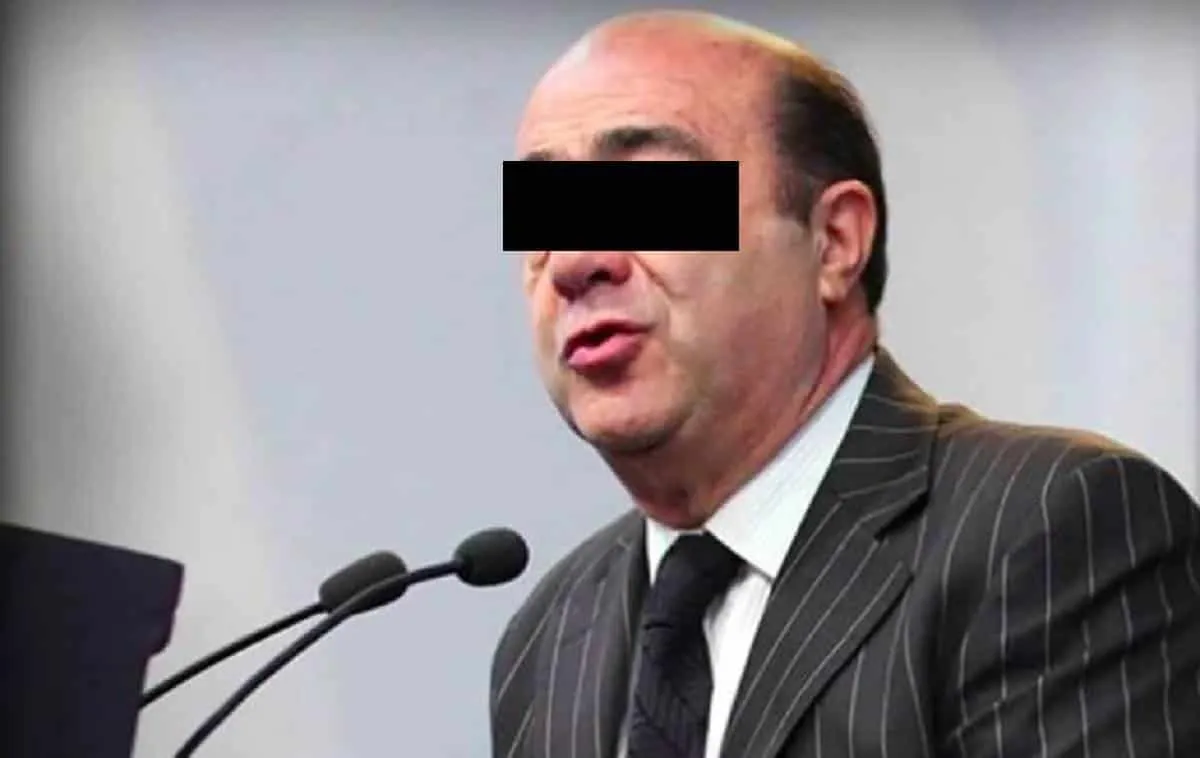 Conceden a Murillo Karam prisión domiciliaria.