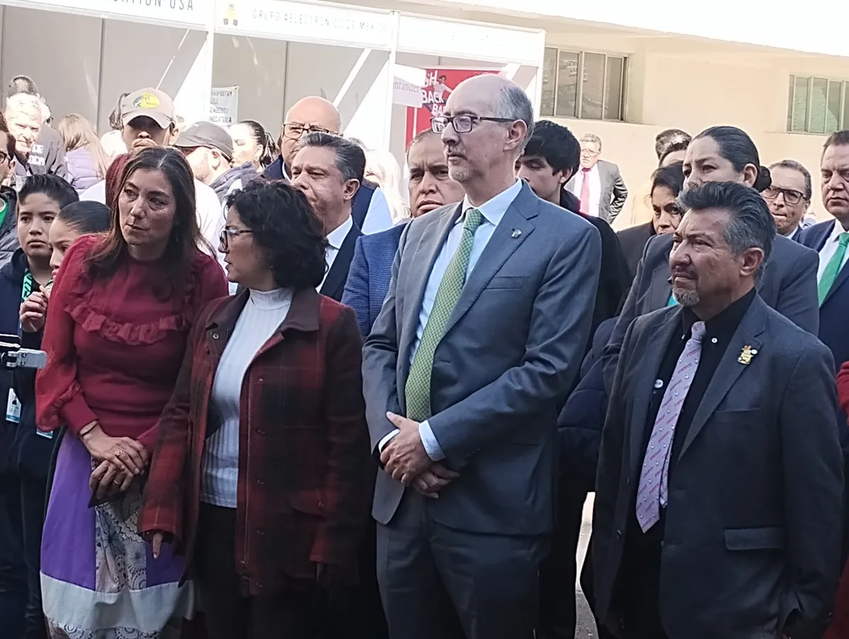 Renovación en UAEMex no es contienda política: Rector