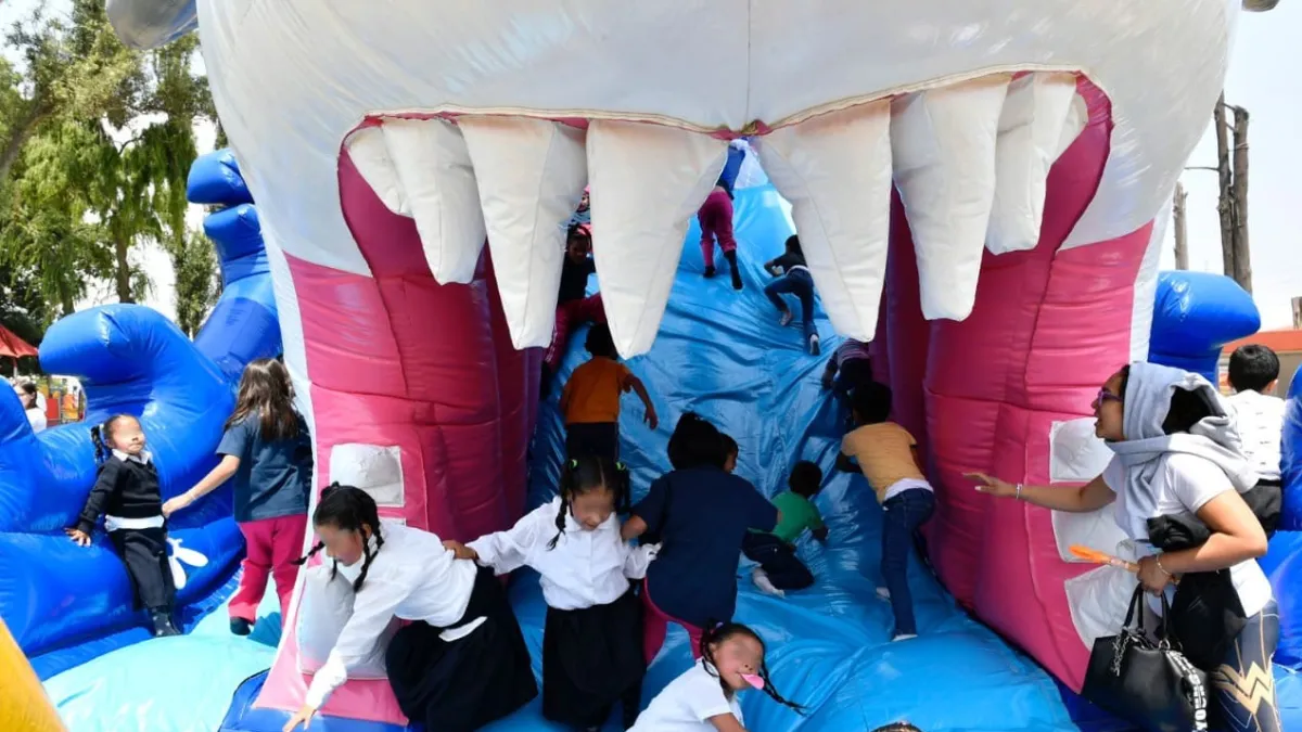 Celebra DIFEM a más de 400 niños de Centros de Asistencia Social