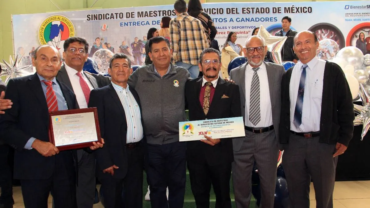 SMSEM reconoce a más de mil campeones estatales 