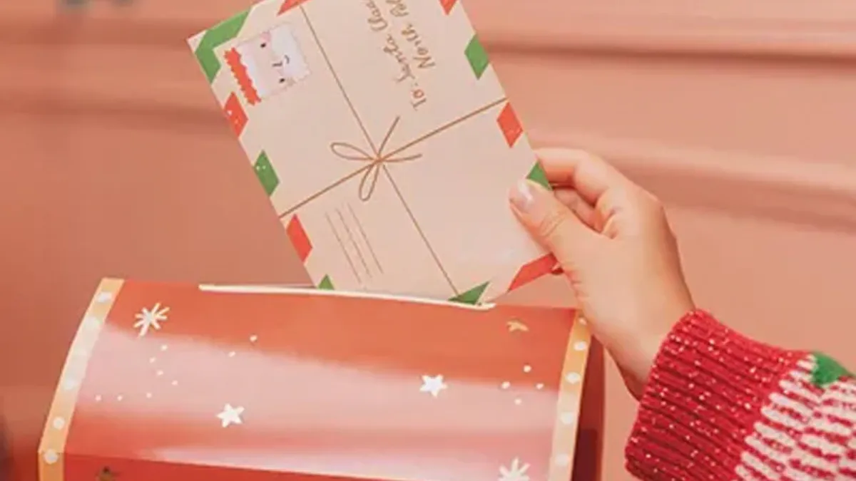 Buzón de los Deseos en Toluca listo para celebrar la Navidad