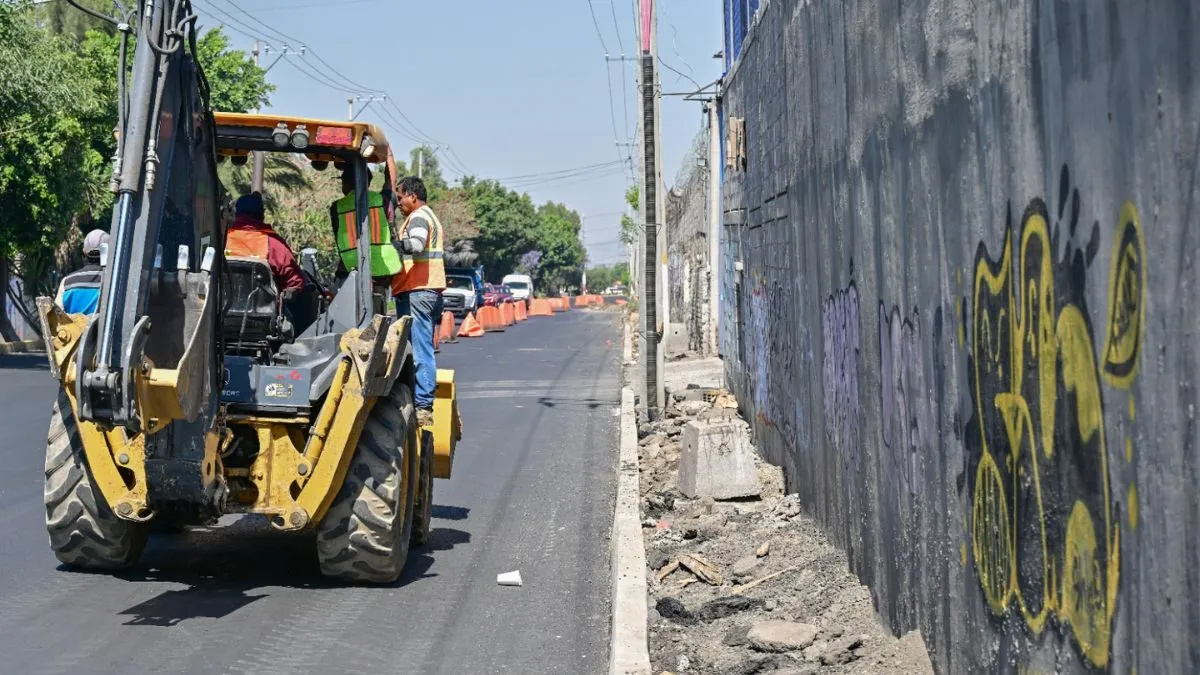 Periférico Oriente y Vía Central son rehabilitadas rumbo al Mundial 2026