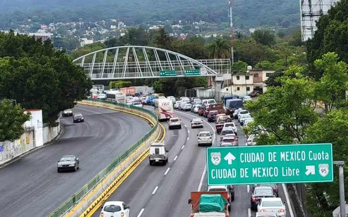 [VIDEO] Denuncian nueva modalidad de robo en la México-Cuernavaca