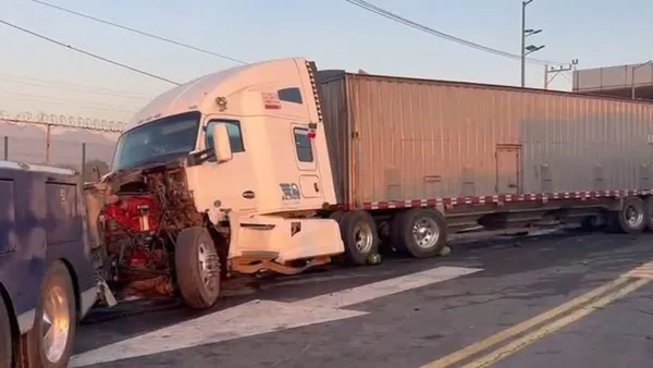 Accidente en la México-Querétaro fue por asalto