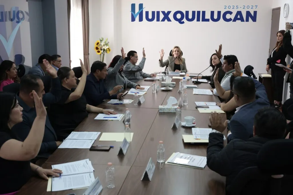 Aprueba Huixquilucan otorgar aguinaldo libre de ISR a servidores públicos