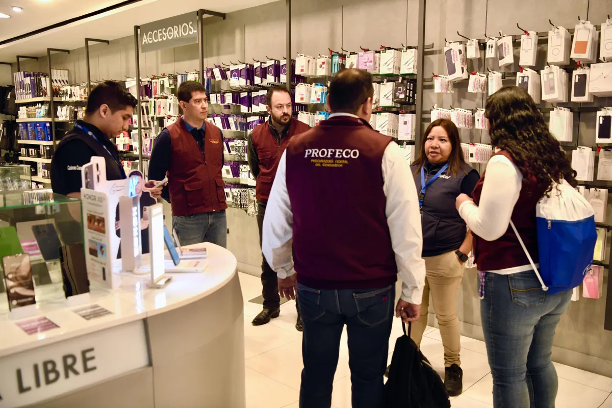 Buen Fin 2025: Botas etiquetadas a cero pesos en Tlalnepantla, fueron entregadas a consumidor