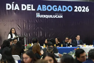 Reconoce Huixquilucan el compromiso y la vocación de servicio de secretarias y abogados