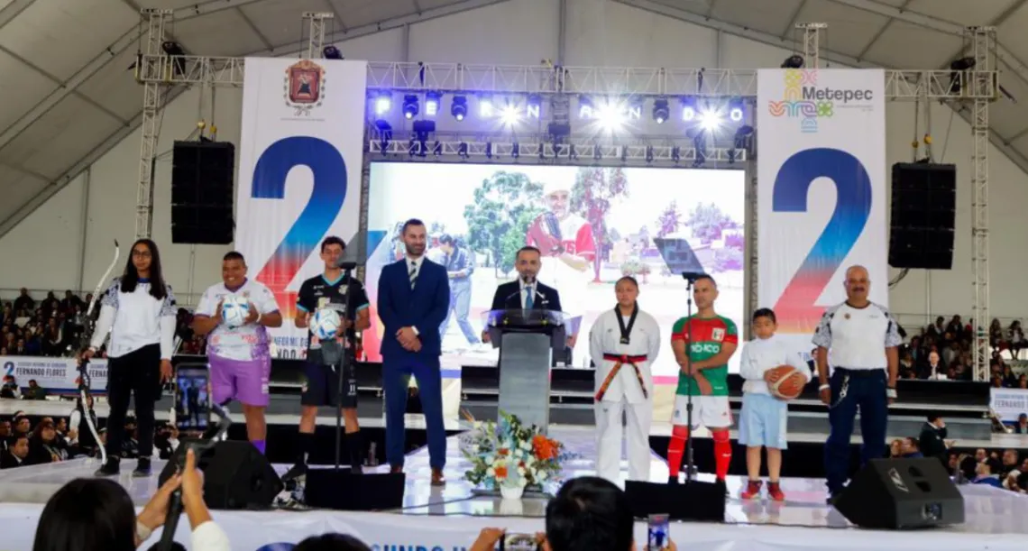 Alcalde de Metepec, rindió su Segundo Informe de Gobierno ante más de 10 mil personas