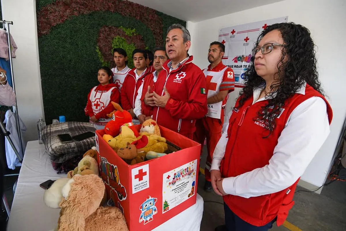 Cruz Roja Mexicana inicia con la colecta de ropa para donarla a personas en situación de calle