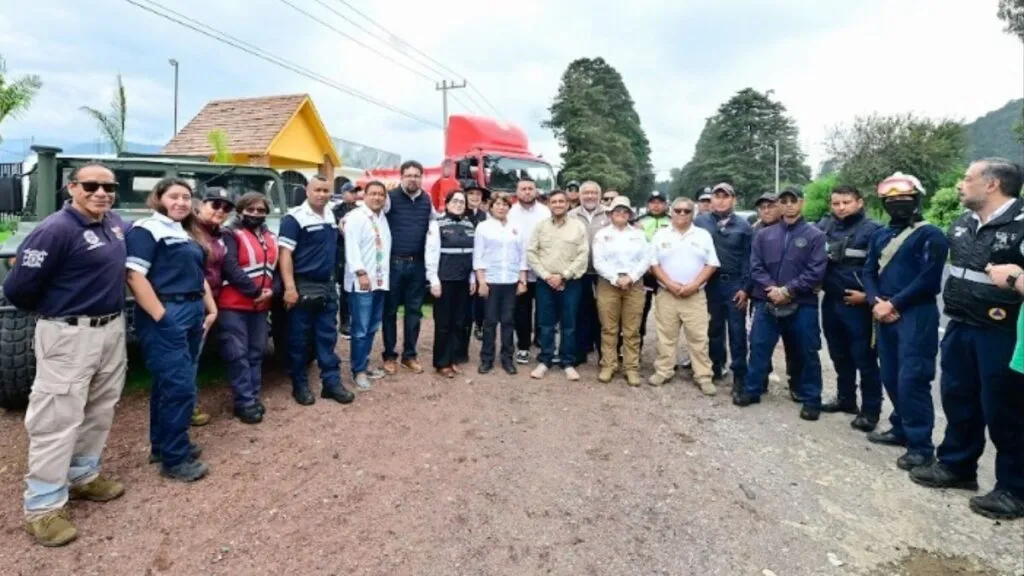 Delfina Gómez supervisa rutas de evacuación del Popocatépetl