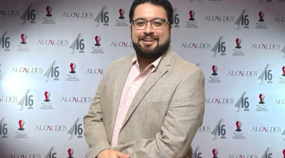 Recibe Isaac Montoya premio a las mejores prácticas de gobiernos locales 2025