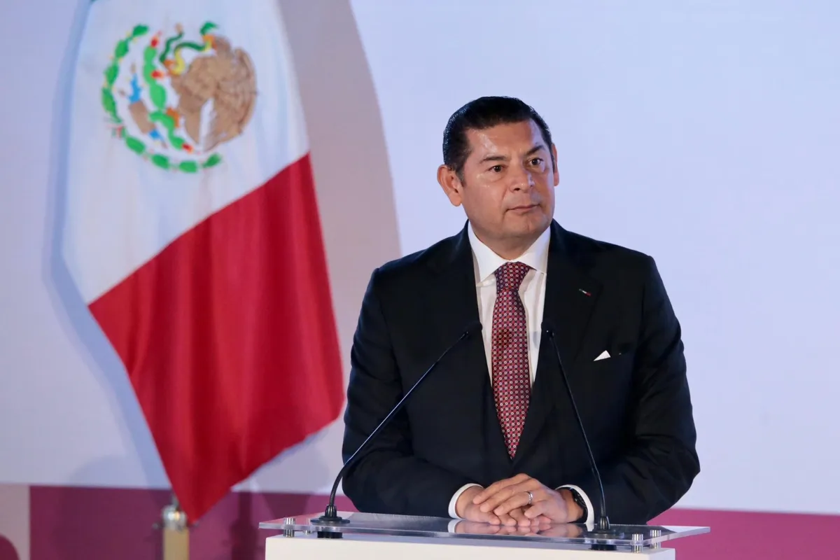 Acciones de gobierno elevan aprobación de Armenta a 68.7 % en octubre