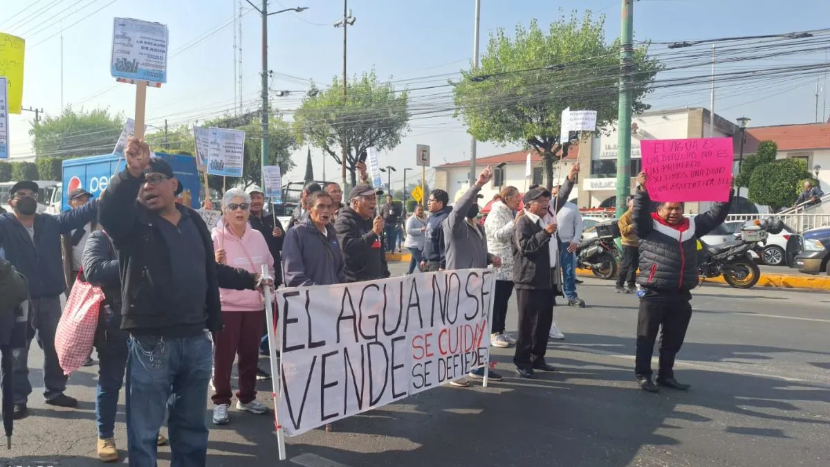 Colonias de Atizapán enfrentan escasez de agua y exigen mejor tandeo