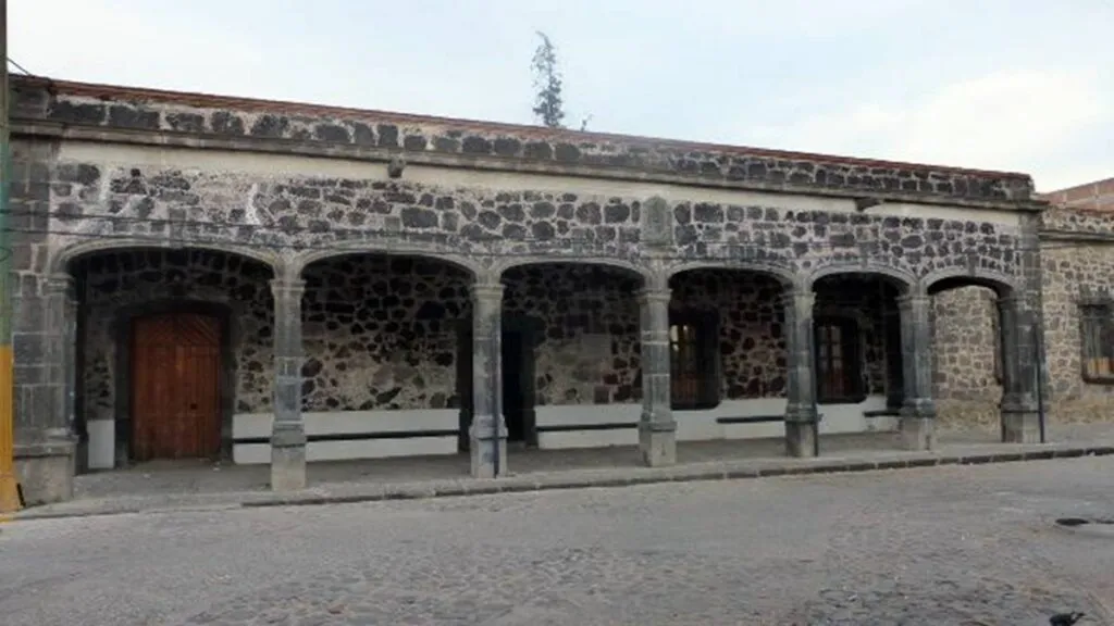 Los Portales de Tlaxhomulco, el sitio que ha visto el transitar de la economía de Melchor Ocampo