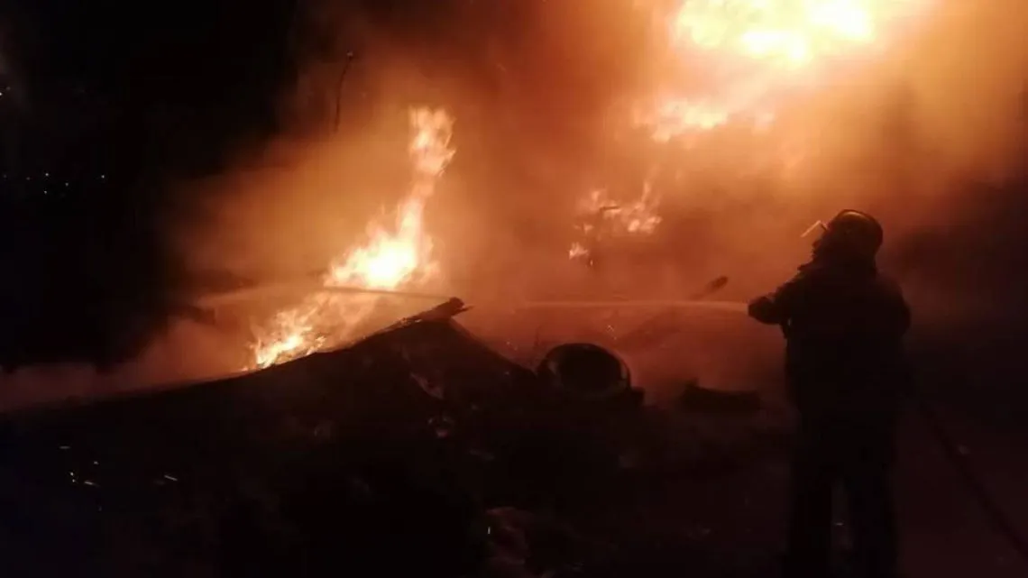 Chimalhuacán: Pepenadores provocan incendios de pastizales