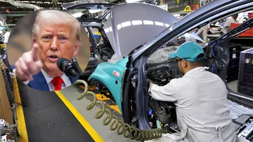 El magnate hizo ayer el anuncio de nuevos gravámenes a México, Canadá y China en el salón Roosevelt de la Casa Blanca.