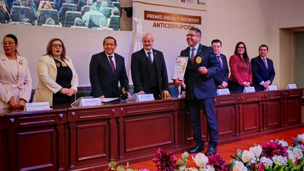 Reconocen proyectos destacados en la lucha anticorrupción en Edomex