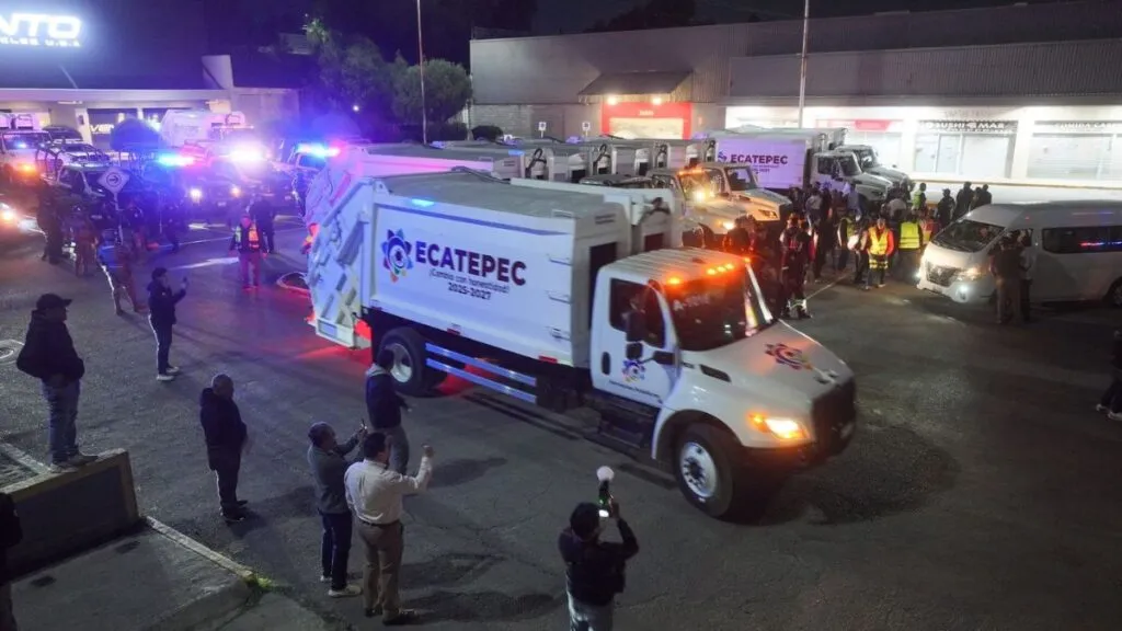 Ecatepec busca frenar inundaciones en Avenida Nacional