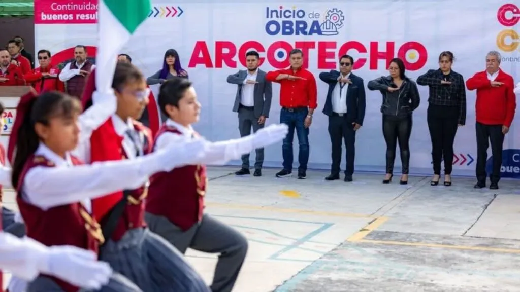 Coacalco conectará cámaras escolares al Centro de Mando de la Policía