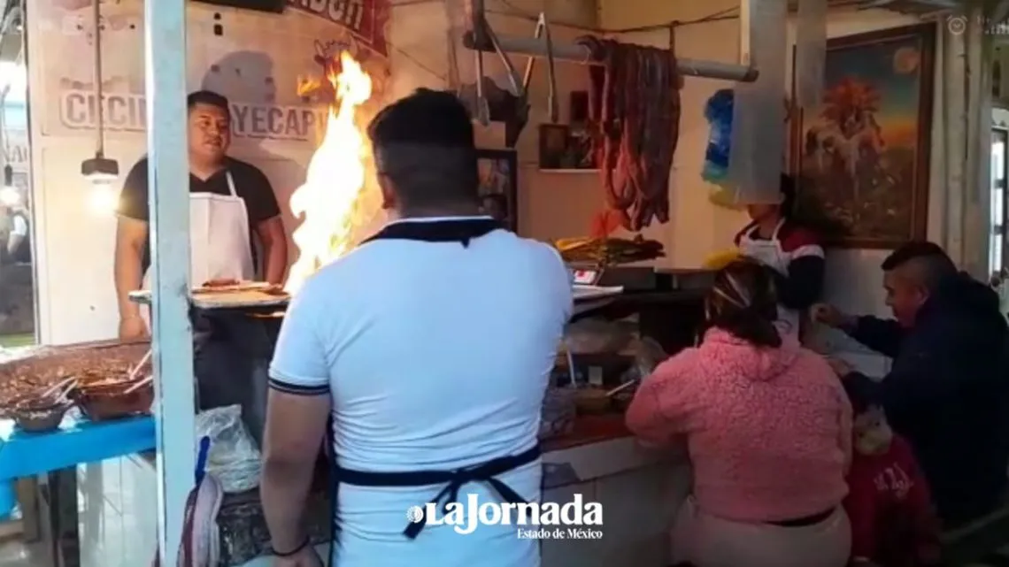 Comercio cayó hasta 70 por ciento en Amecameca por actividad del Popo