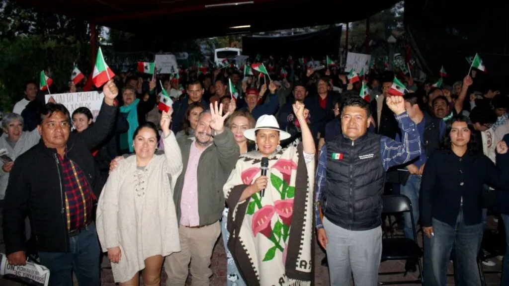 Ana Lilia Rivera lleva a Tlaxcala el debate sobre soberanía e interés nacional