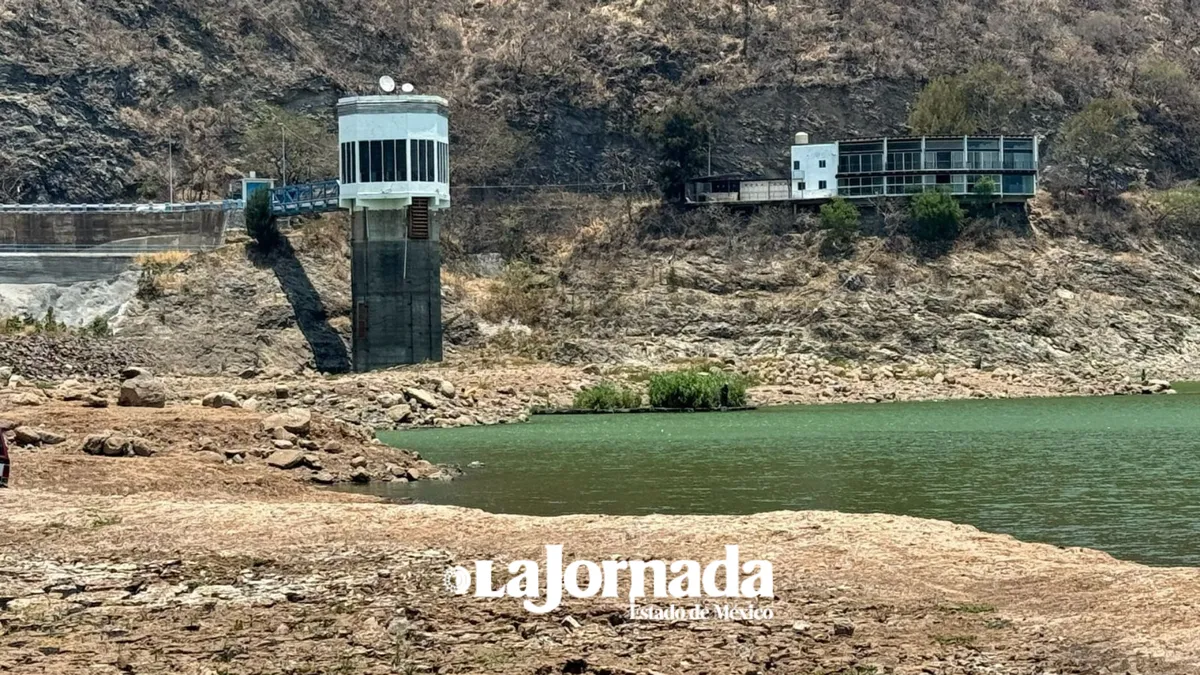 Restablecen servicio de agua tras reparación del Sistema Cutzamala