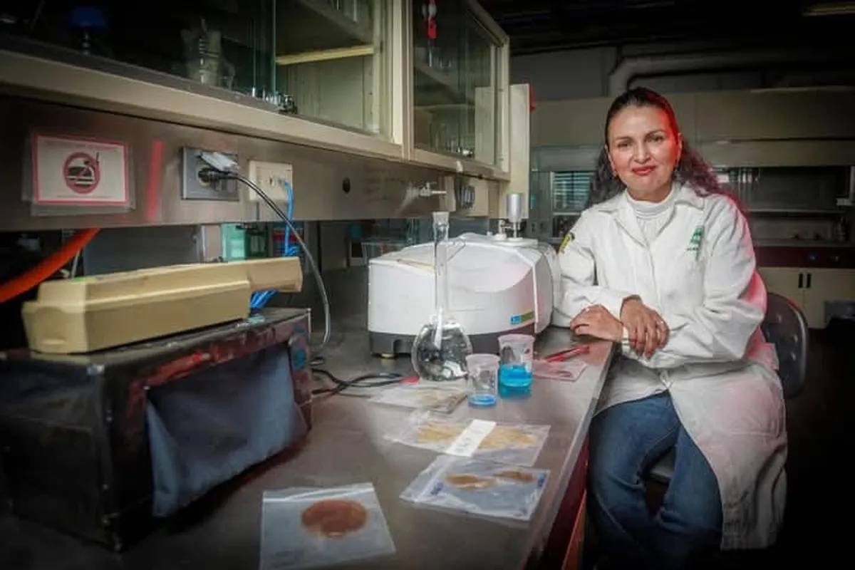 Investigadora de la UAEMéx, trabaja para eliminar contaminantes en el agua con materiales orgánicos