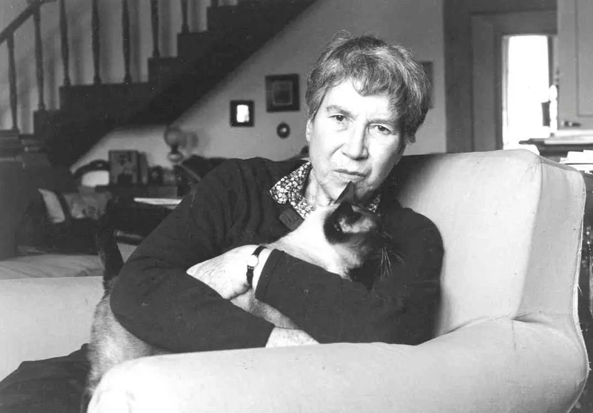 Contra el miedo y el dolor: la narrativa de Natalia Ginzburg