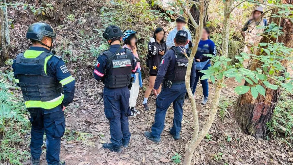 Jóvenes se pierden en cerro de Valle de Bravo; ya fueron localizados