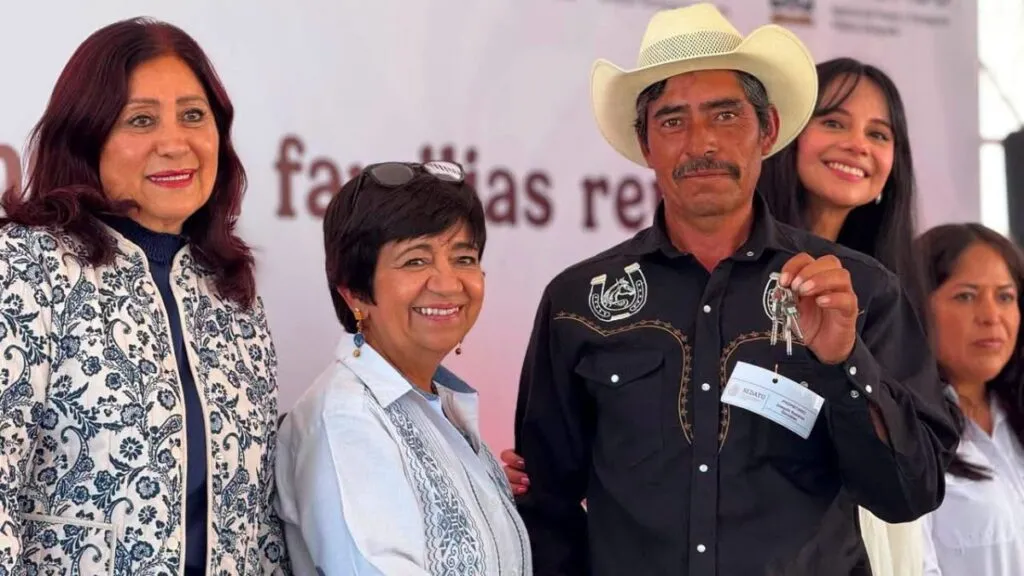 Familias de Tecámac son reubicadas por obras del Tren AIFA-Pachuca