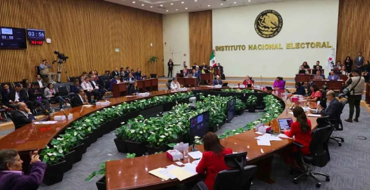 Pasan a la siguiente fase 7 perfiles mexiquenses para elegir consejerías del INE