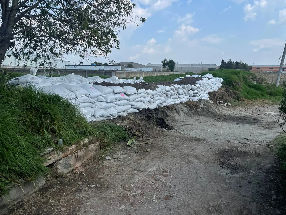 Continúa búsqueda de hombre que cayó al río Verdiguel en Toluca