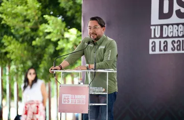 Daniel Serrano inaugura la primera de tres nuevas Clínicas en Izcalli
