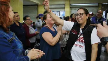 Comerciantes tendrán certeza con cédulas de funcionamiento: Azucena