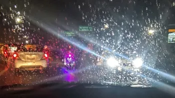 Se recomienda conducir con precaución y anticipar los tiempos de traslado.