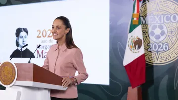 La presidenta Claudia Sheinbaum durante la Mañanera del Pueblo hablando sobre el Mundial 2026.