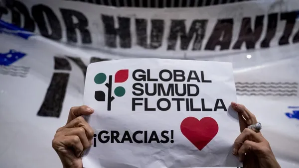 México logra la repatriación de seis activistas detenidos en Israel luego de participar en una flotilla humanitaria