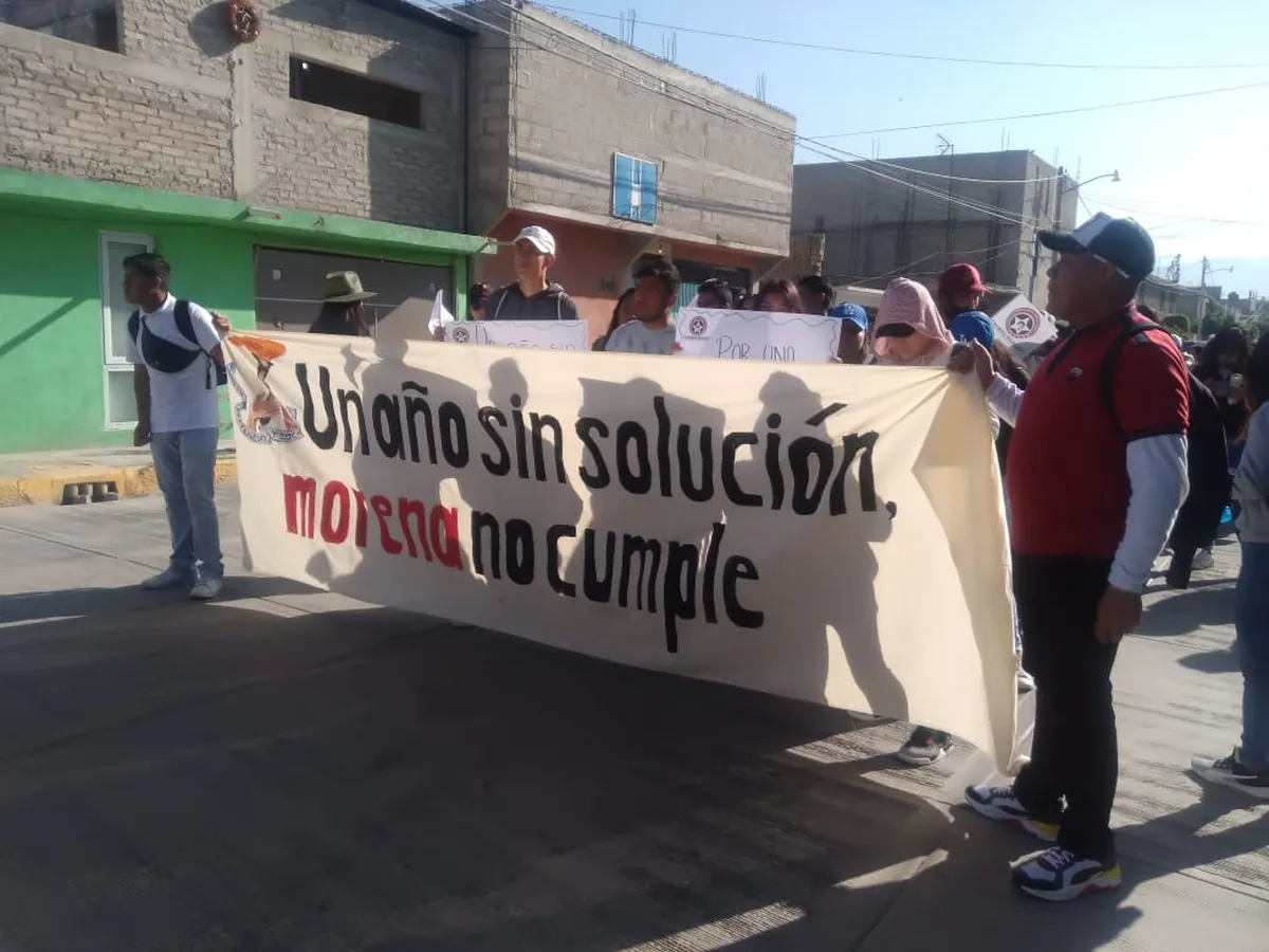 Estudiantes de Chimalhuacán se manifiestan por necesidades en más de 200 escuelas