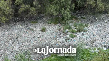 Basura acumulada en el Gran Canal complica búsqueda de desaparecidos