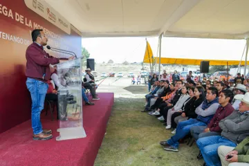 Delfina Gómez entrega un nuevo camino para Tenango del Valle