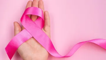 Cáncer de mama, diagnóstico tardío y falta de prevención son causa de mortalidad: investigadora