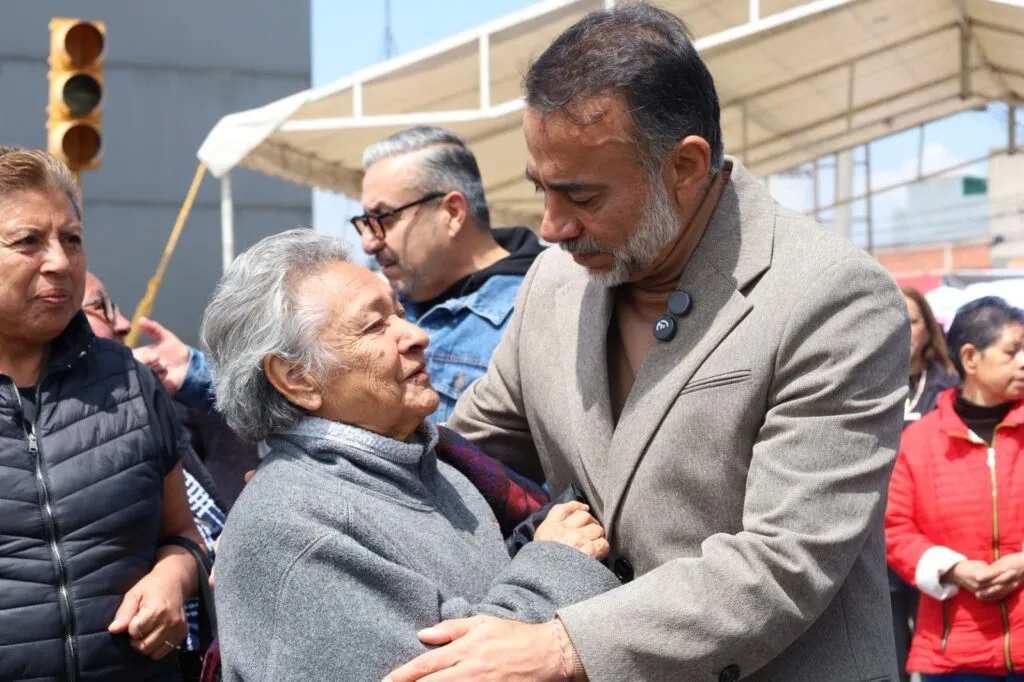 Metepec: fortalecen trabajos de bacheo