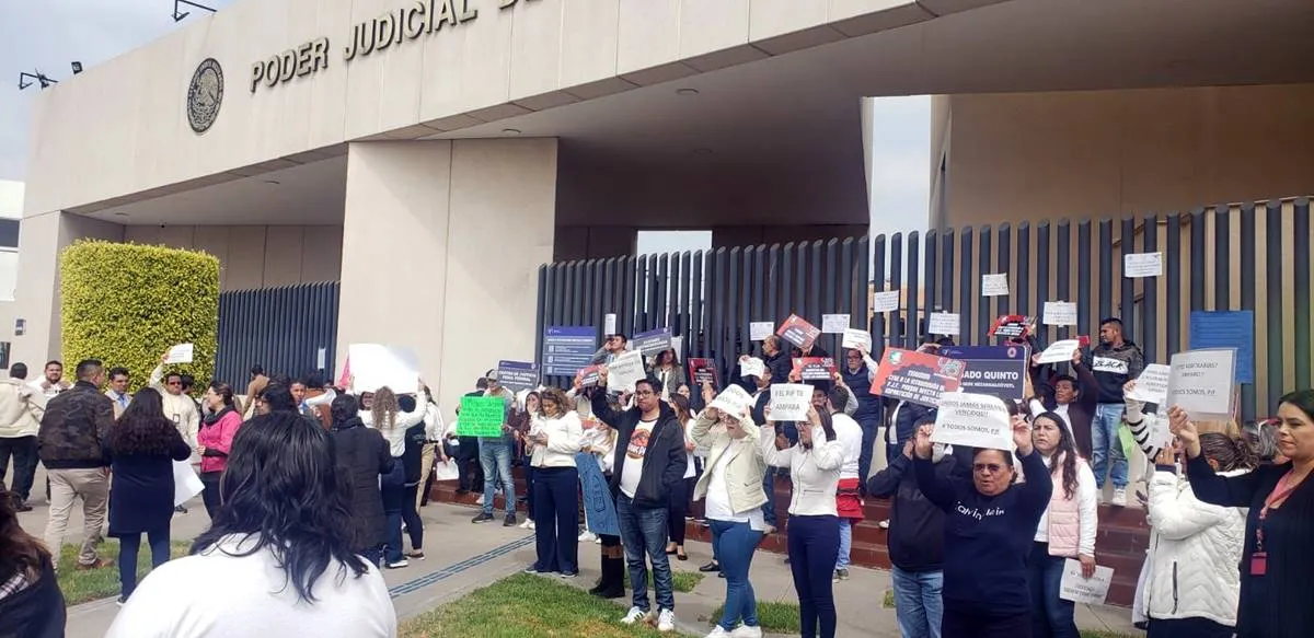 Nezahualcóyotl: Protesta de trabajadores del Poder Judicial afecta el tránsito